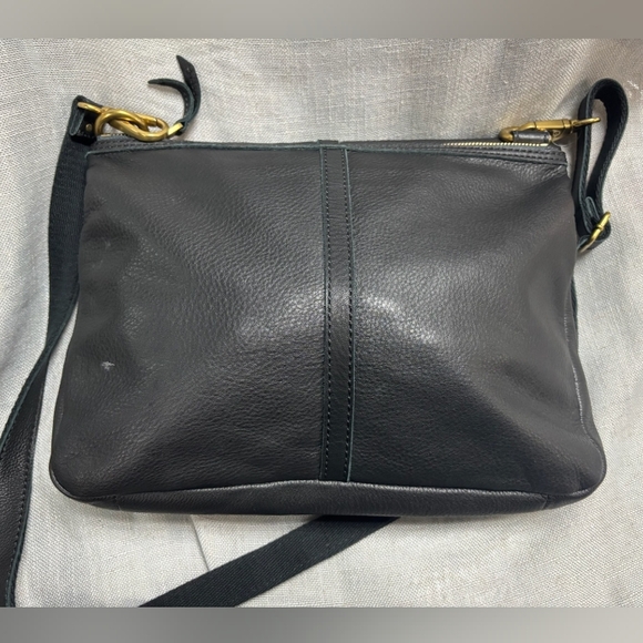 Fossil Erin cowprint fold over brossbody bag - Picture 2 of 9